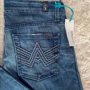 NWT 7for all mankind A pocket stretch jeans
